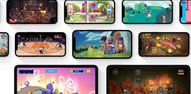 Apple Arcade vs Google Play Pass: A Concise Comparison