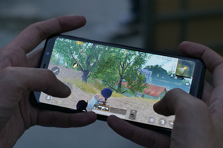 Samsung Galaxy A7 Performance and Gaming Review: Not for Serious Gamers