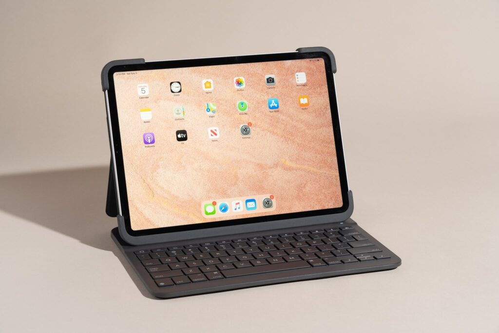 Top 10 Keyboard Cases for 11-inch and 12.9-inch iPad Pro